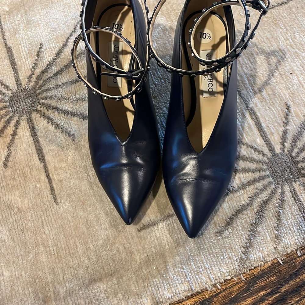 Jimmy Choo Navy Pointed Toe heels